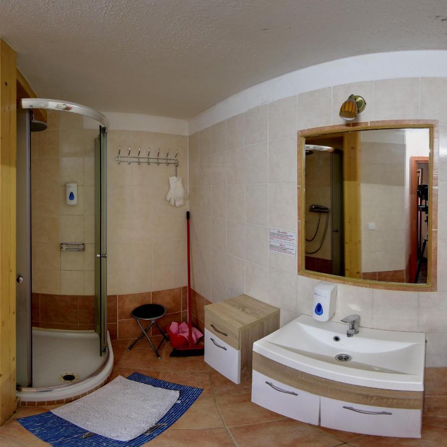 Penzion U Lesa Ceske Budejovice Dış mekan fotoğraf